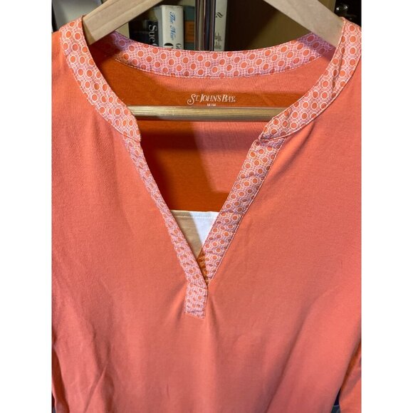 St. John's Bay Orange Three Quarter Sleeve Notched V-Neck Top SZ Medium - Picture 4 of 7